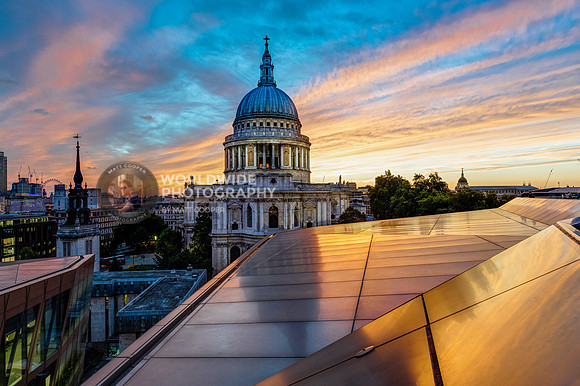 St.Paul's Cathedral at Sunset