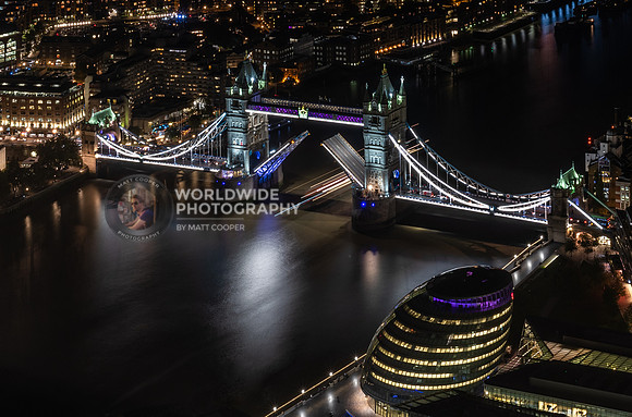 Tower Bridge opening at night