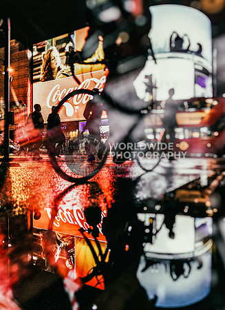 Piccadilly reflections
