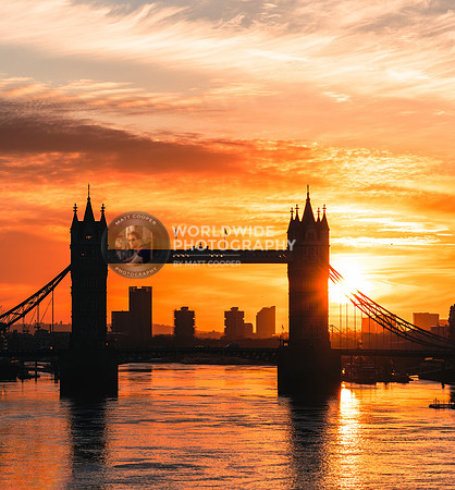 Tower Bridge sunrise